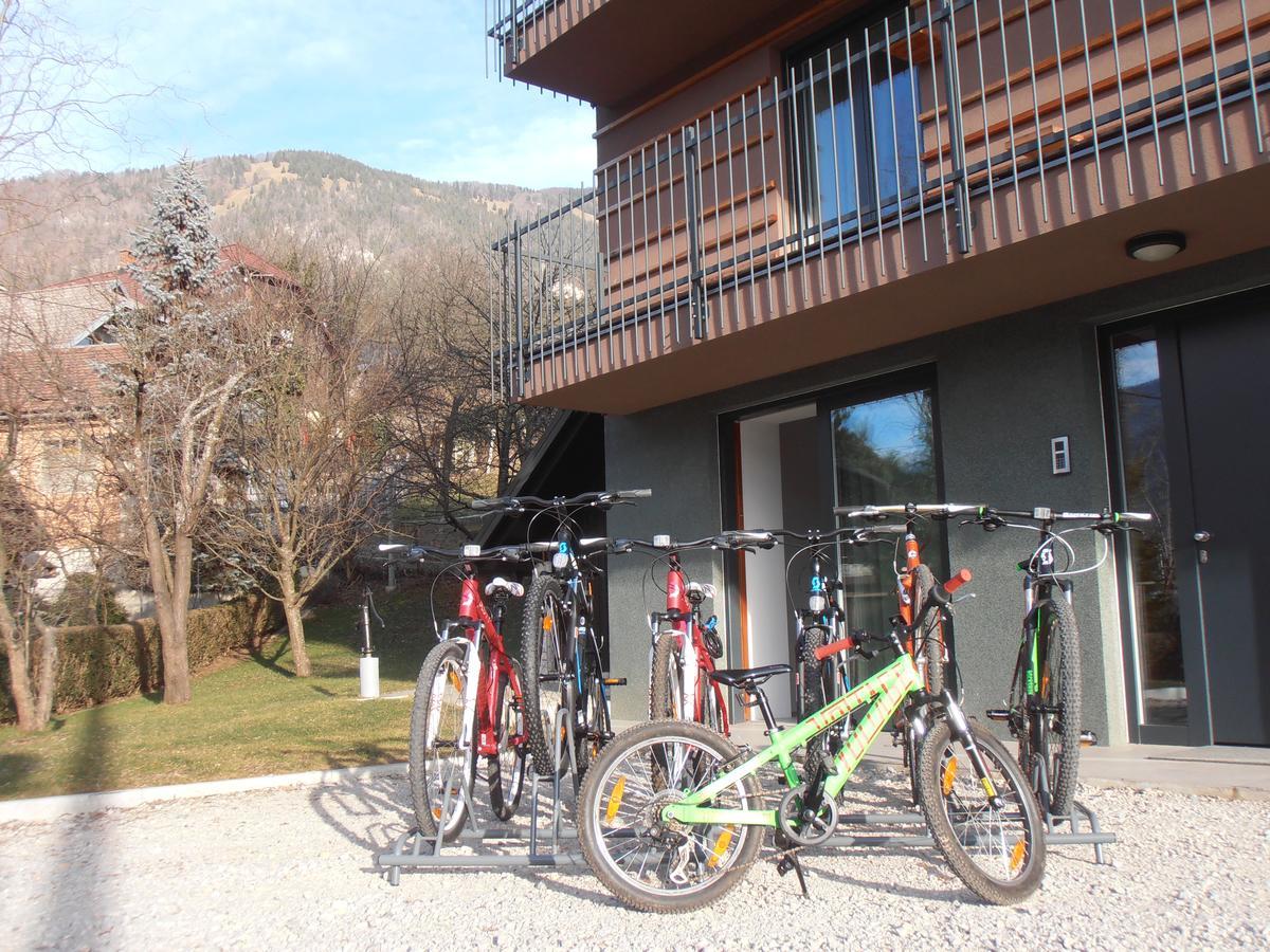 Bed & Breakfast Base Camp Криже Екстер'єр фото