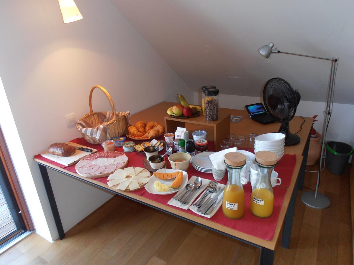 Bed & Breakfast Base Camp Криже Екстер'єр фото
